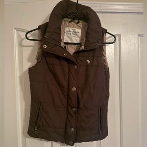 Abercrombie & Fitch Vintage Dark Brown Quilted Vest